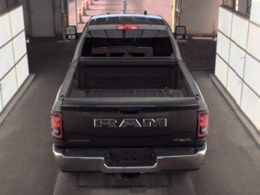Used 2025 RAM 2500 Big Horn AWD/4WD image 6