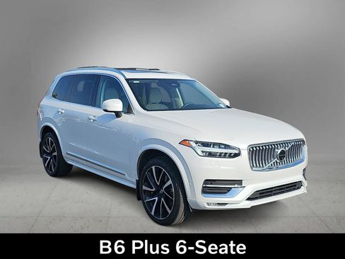 Used 2023 Volvo XC90 B6 Plus w/ Protection Package Premier AWD/4WD image 2