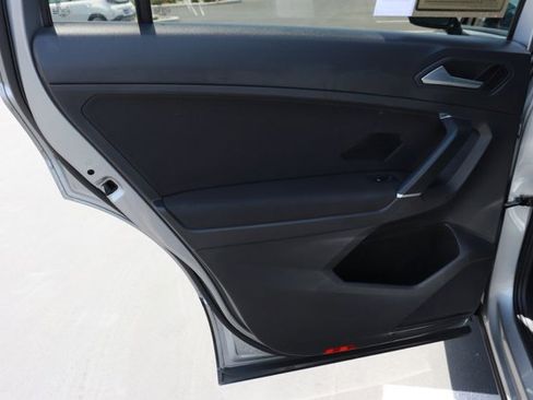 Used 2020 Volkswagen Tiguan S FWD image 12