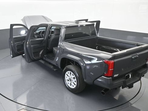 Used 2024 Toyota Tacoma SR5 RWD image 68