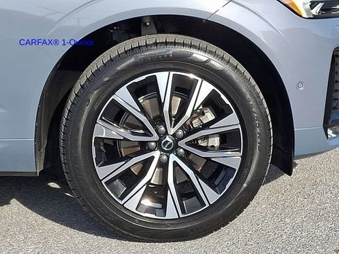 Certified 2023 Volvo XC60 B5 Plus w/ Climate Package image 10