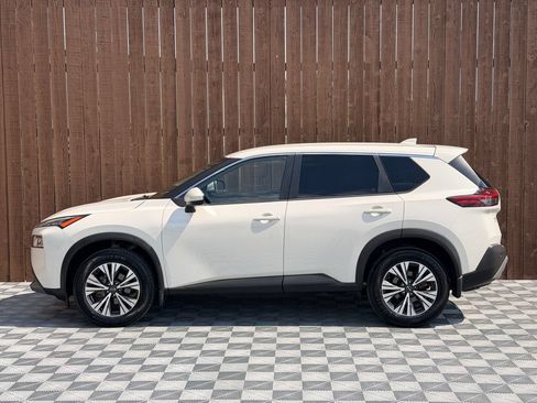 Used 2023 Nissan Rogue SV FWD image 13