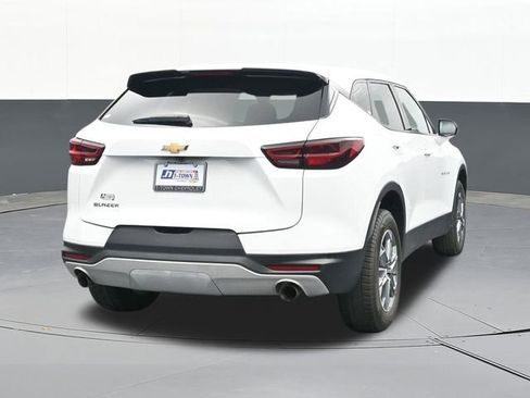 Used 2024 Chevrolet Blazer LT image 9