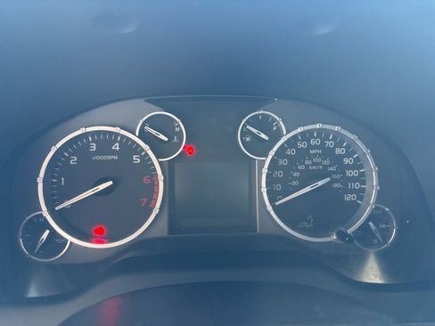 Used 2016 Toyota Tundra SR5 w/ SR5 Upgrade Package image 12