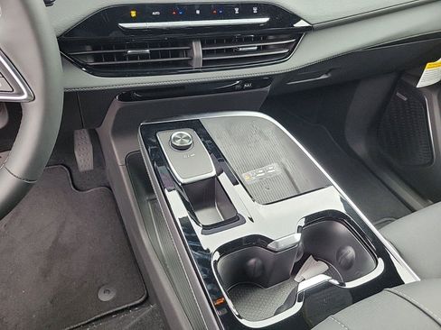 New 2026 Buick Enclave Preferred image 28