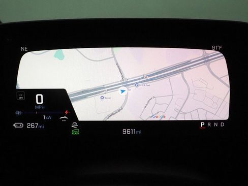 Used 2024 Chevrolet Equinox EV RS image 18