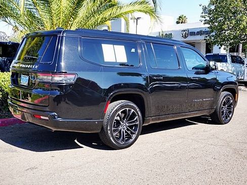 Certified 2024 Jeep Grand Wagoneer L Series II w/ Quick Order Packagew 28T AWD/4WD image 8
