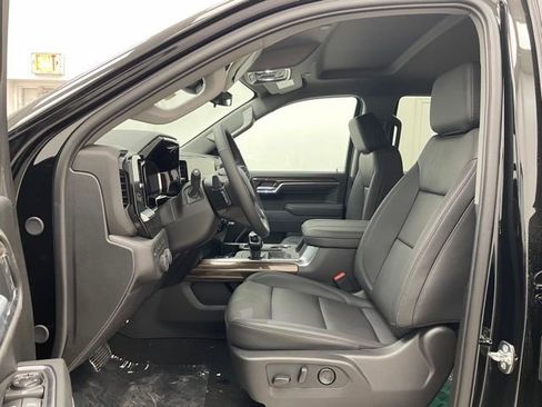 New 2026 Chevrolet Silverado 1500 RST w/ RST All Star Premium Package AWD/4WD image 9