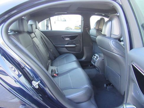 Used 2022 Mercedes-Benz C 300 Sedan image 27