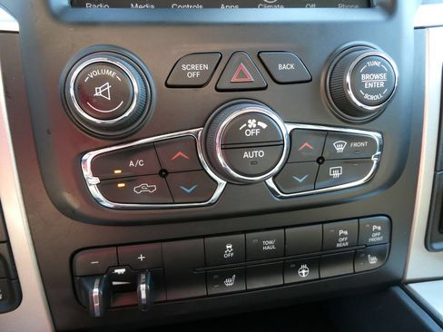 Used 2017 RAM 1500 Big Horn AWD/4WD image 28