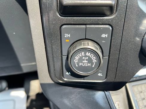 Used 2024 Ford F150 Lariat w/ Equipment Group 502A High AWD/4WD image 33