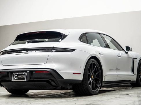 Used 2023 Porsche Taycan GTS w/ Premium Package image 15