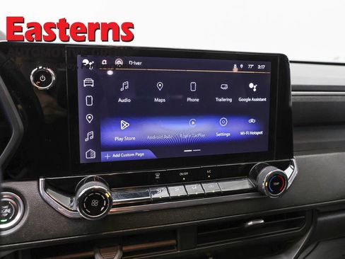 Used 2023 Chevrolet Colorado W/T RWD image 18