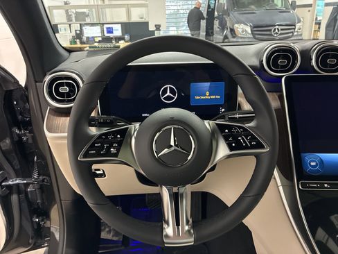 New 2026 Mercedes-Benz GLC 300 4MATIC image 8