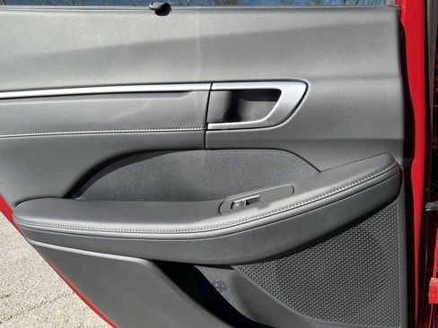 Used 2025 Hyundai Sonata Limited image 37