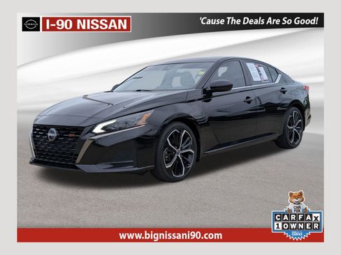 Certified 2023 Nissan Altima 2.5 SR w/ SR Premium Package FWD image 1