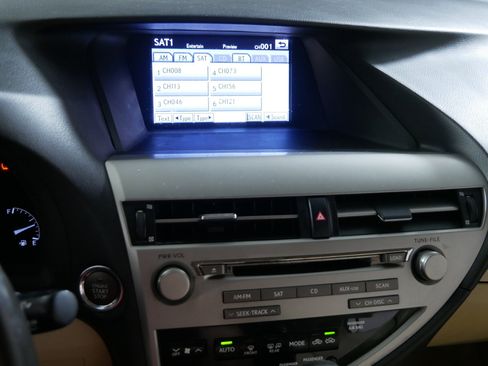 Used 2011 Lexus RX 350 AWD w/ Premium Pkg image 21