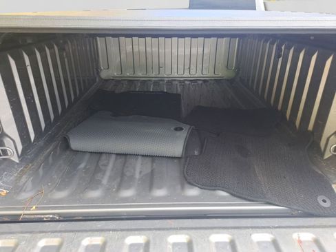 Used 2022 RAM 1500 Laramie image 13