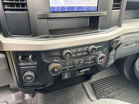 New 2024 Ford F450 XL image 19