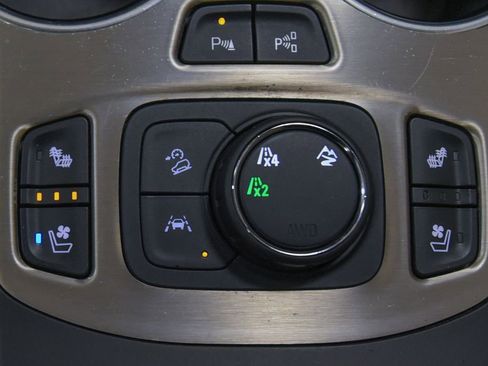 Used 2018 GMC Terrain Denali w/ Advanced Safety Package AWD/4WD image 35