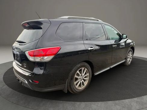 Used 2015 Nissan Pathfinder SV w/ Trailer Tow Package AWD/4WD image 5