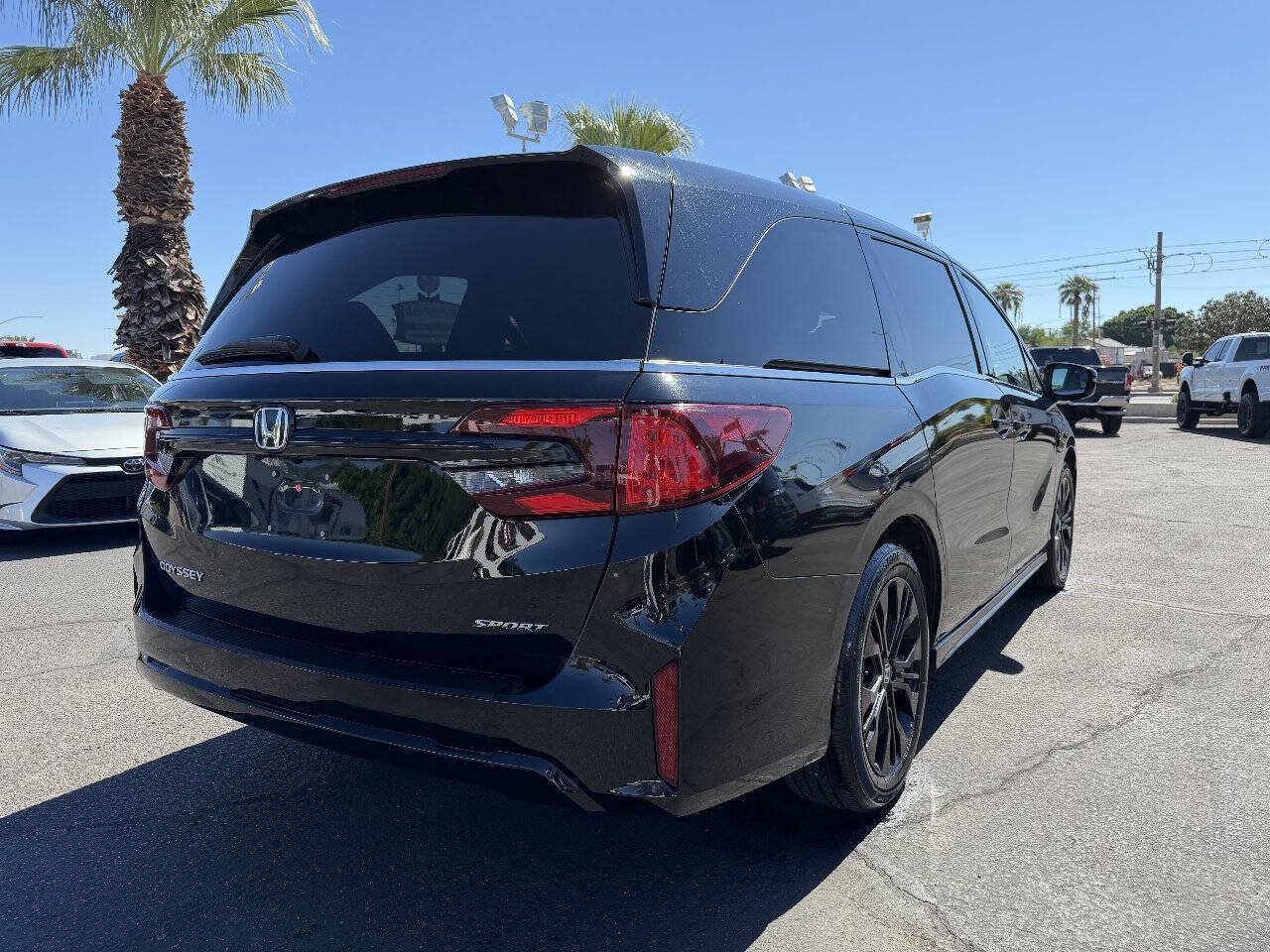 Used 2025 Honda Odyssey Sport-L image 6