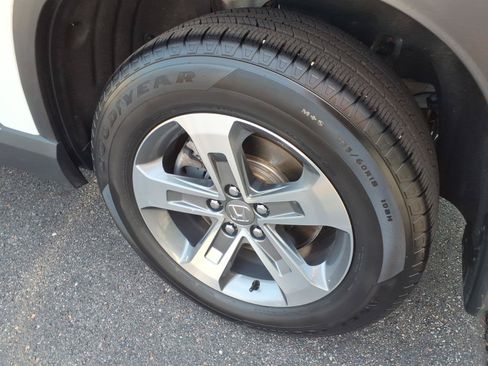 Certified 2025 Honda Pilot EX-L image 12