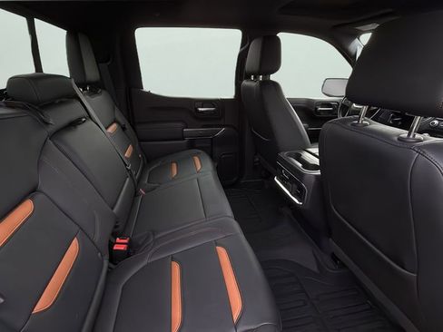 Used 2019 GMC Sierra 1500 AT4 w/ AT4 Premium Package image 18