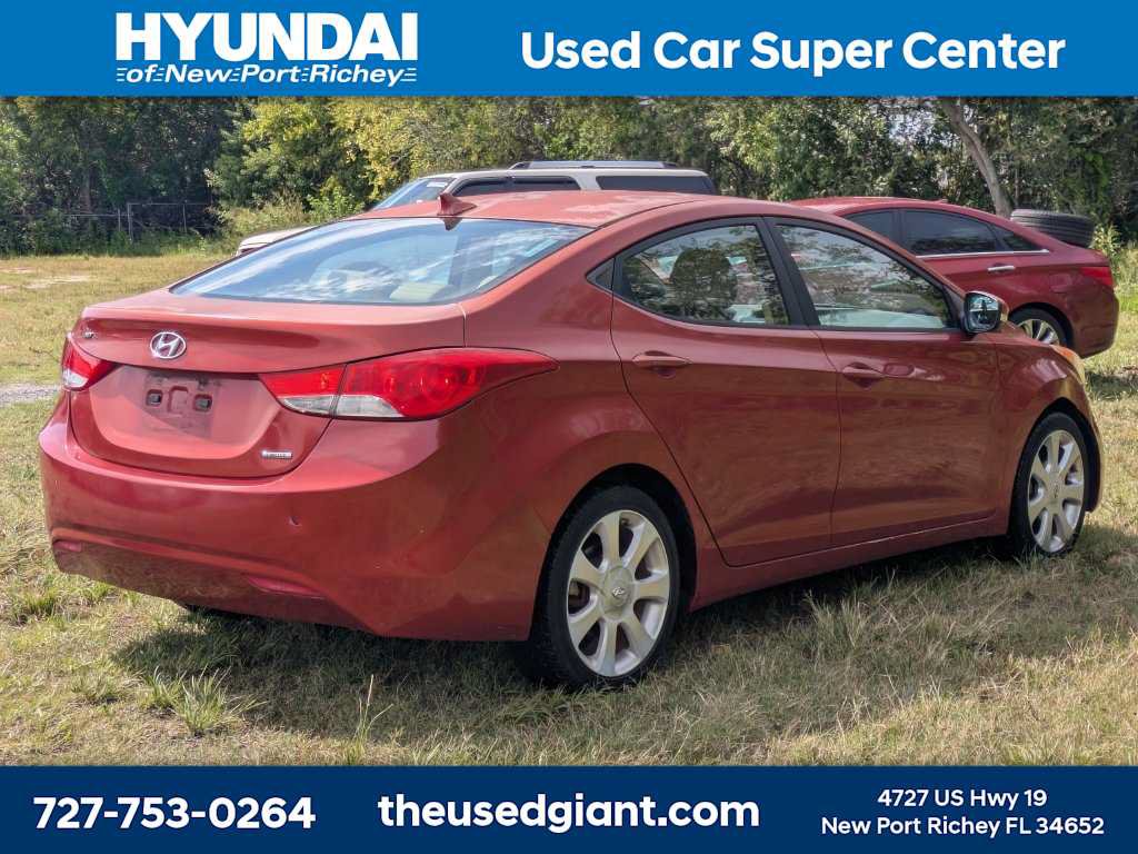 Used 2011 Hyundai Elantra Limited FWD image 5