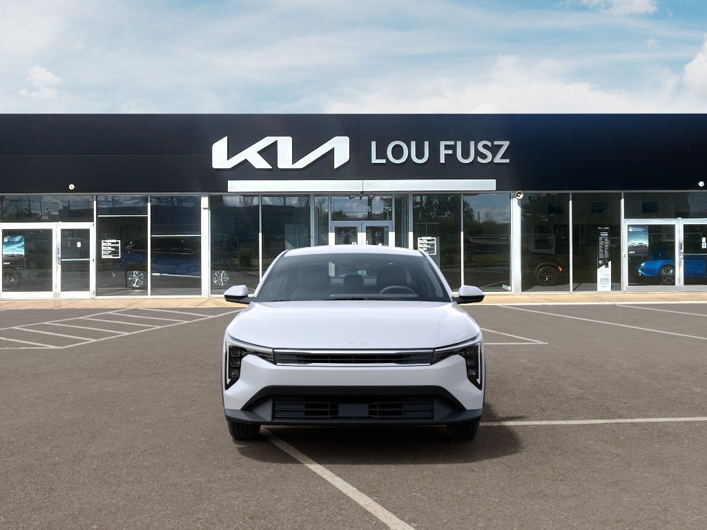 New 2027 Kia K4 FWD image 2