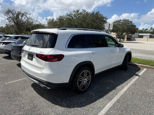Used 2025 Mercedes-Benz GLS 450 4MATIC image 8