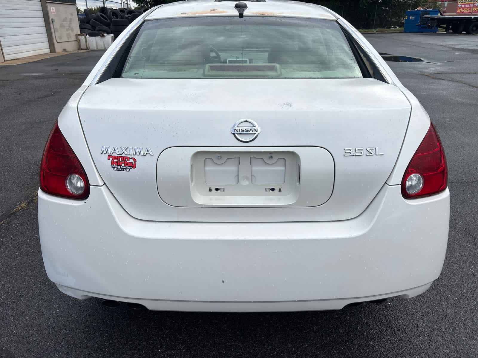 Used 2005 Nissan Maxima 3.5 SL w/ (S03) Driver Preferred Pkg FWD image 2