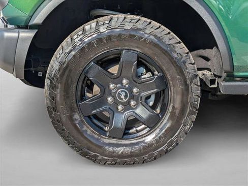 Used 2023 Ford Bronco Black Diamond image 23