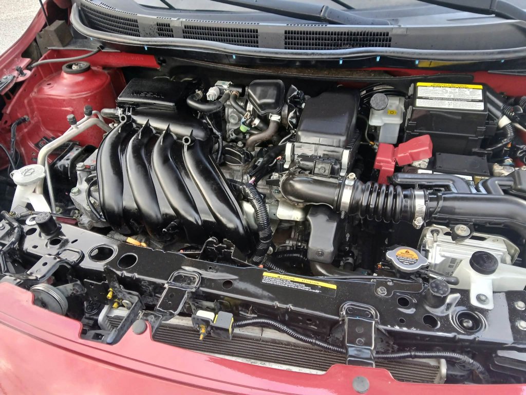Used 2018 Nissan Versa SV FWD image 17