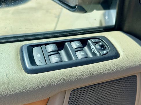 Used 2012 Land Rover LR4 HSE AWD/4WD image 31