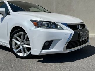 Used 2016 Lexus CT 200h w/ Navigation Package FWD video 2