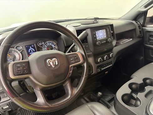 Used 2022 RAM 2500 Tradesman w/ Chrome Appearance Group image 11