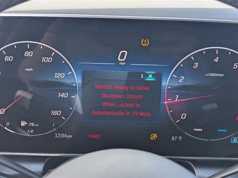 New 2026 Mercedes-Benz GLC 300 image 10