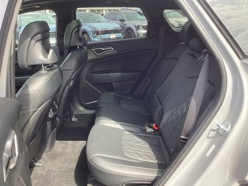 Used 2023 Kia Sportage X-Line w/ X-Line Premium Package image 16