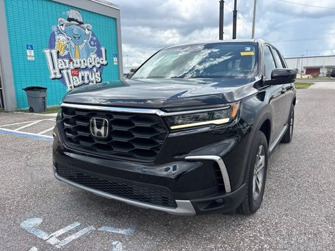 Used 2023 Honda Pilot EX-L image 7