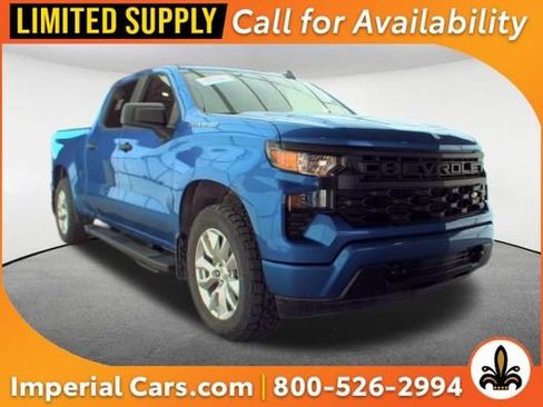 Used 2024 Chevrolet Silverado 1500 Custom AWD/4WD image 1