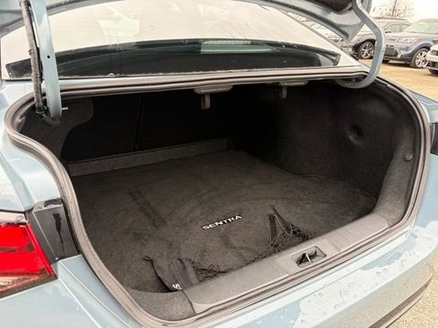 Used 2024 Nissan Sentra SR w/ SR Premium Package image 26