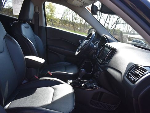 Used 2021 Jeep Compass Limited image 16