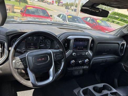 Used 2020 GMC Sierra 1500 SLE w/ SLE Value Package AWD/4WD image 15