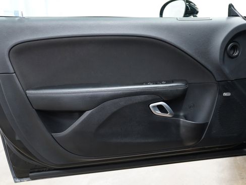 Used 2016 Dodge Challenger R/T Scat Pack RWD image 17