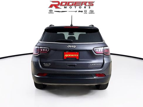 Certified 2024 Jeep Compass Limited image 6