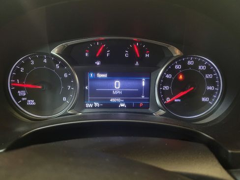 Used 2024 GMC Terrain SLE FWD image 23