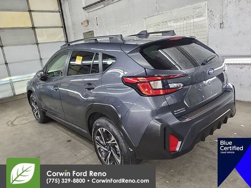 Used 2024 Subaru Crosstrek 2.0i Premium image 5