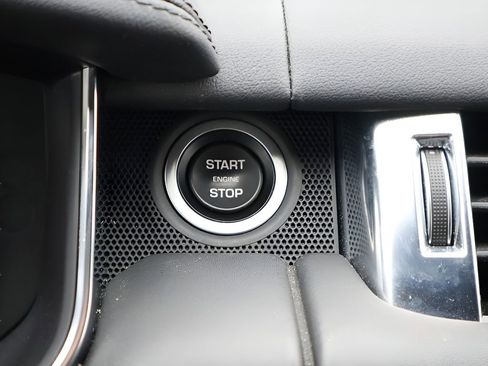 Used 2021 Land Rover Range Rover Sport HST AWD/4WD image 27
