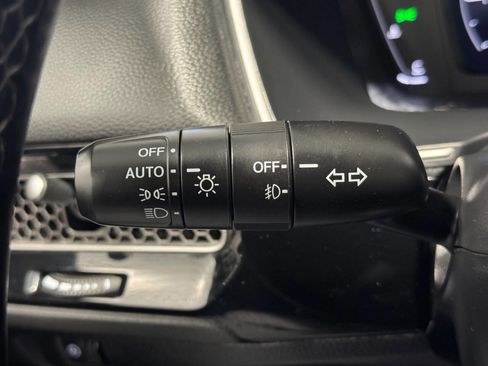 Used 2024 Honda Civic Touring image 32